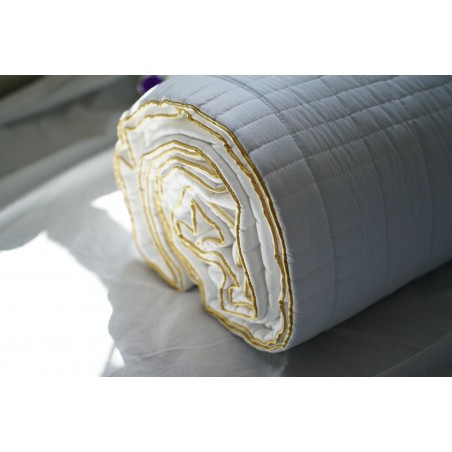 Premium Summer Microfiber Hotel Quilt