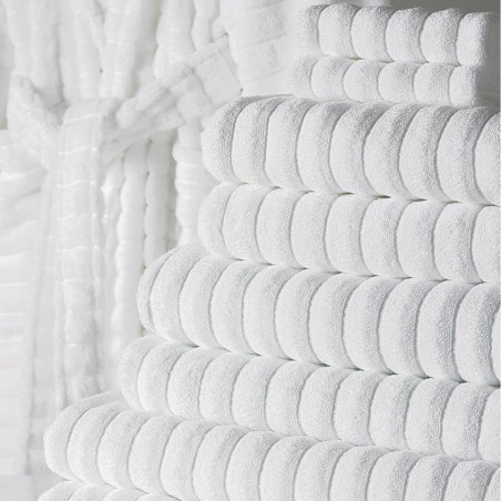 Luxury Ribbed Bath Towel – Oversized