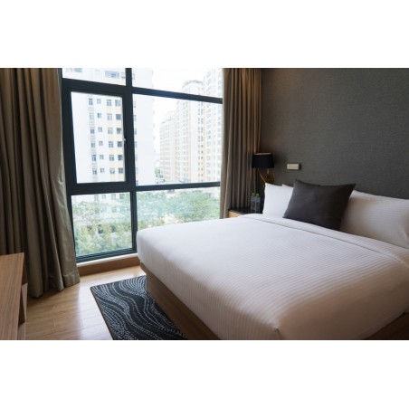 Toptan 83 Tel Polyester Saten Çizgili Çarşaf 210 Tc Tüm Ebatlar